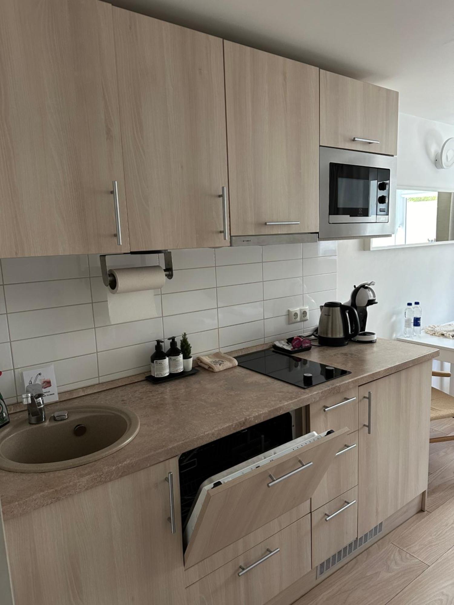 Nidos Palve Ground Zero Apartment Ngoại thất bức ảnh